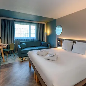 **** Hotel Novotel West Suisse